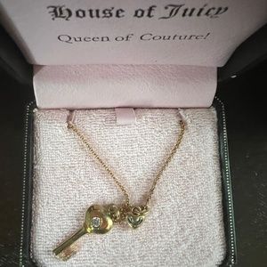 Juicy couture necklace
